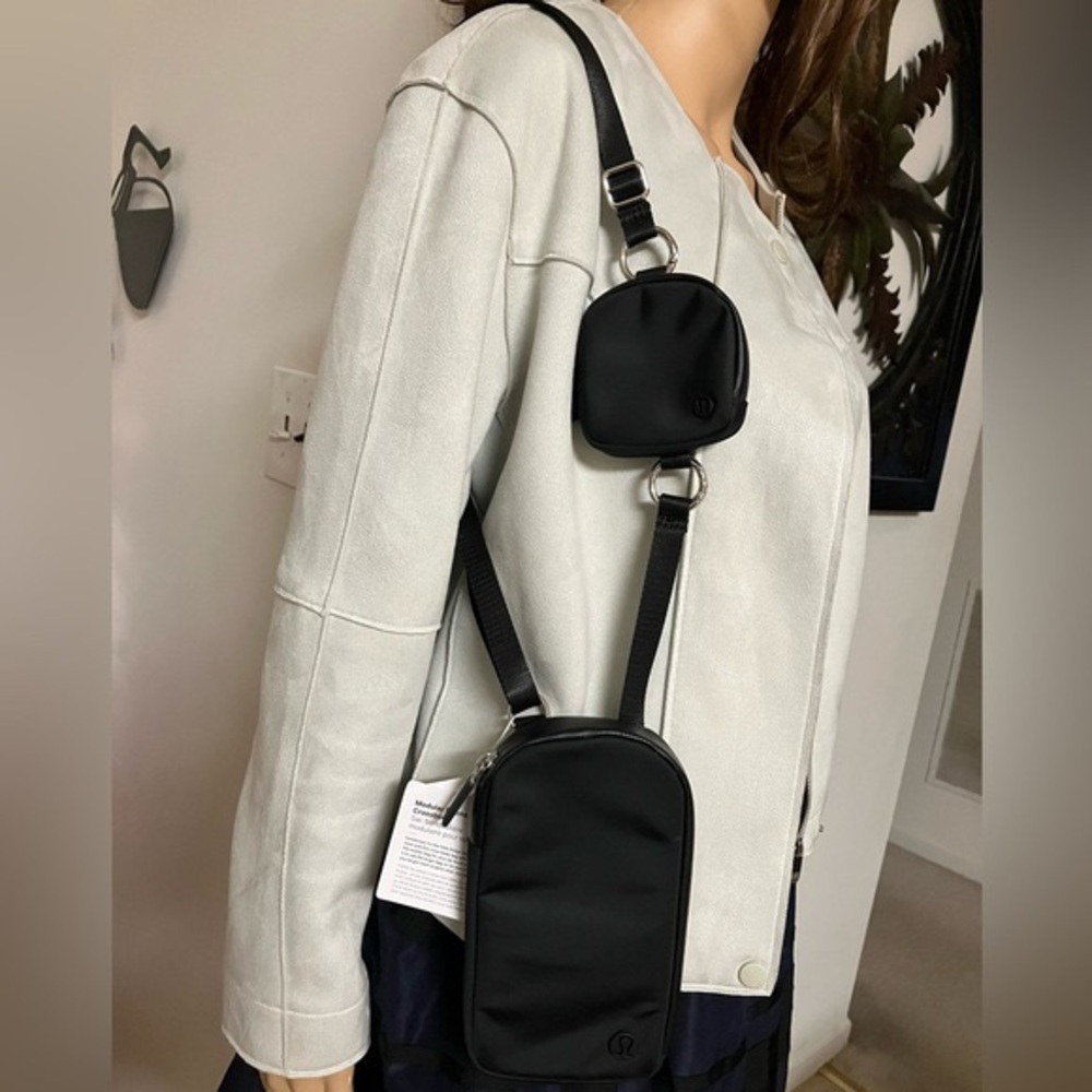 Lululemon Modular Phone Crossbody Bag (Black Nylon)